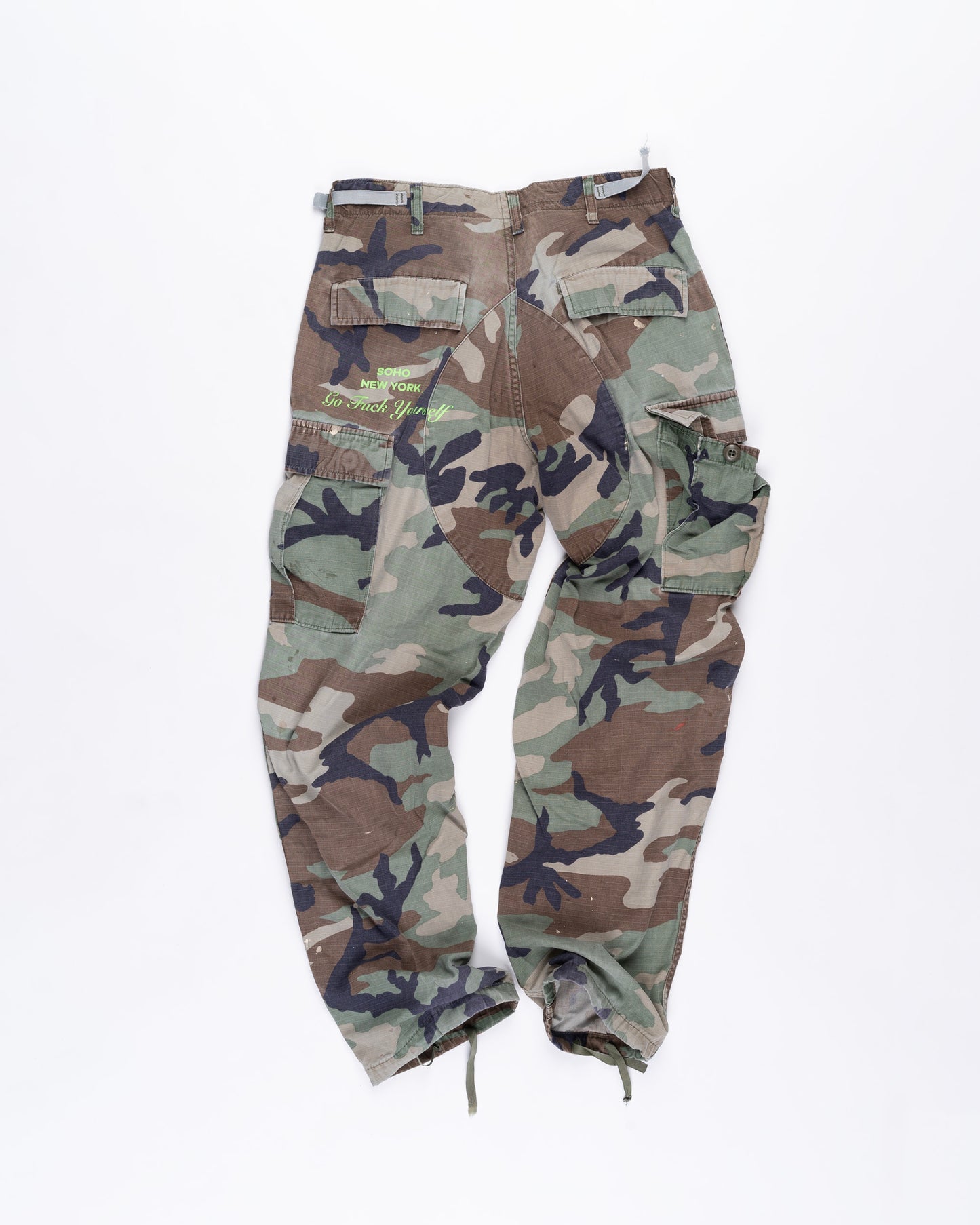 Camo Paint Splattered Cargo Pants Size: Small