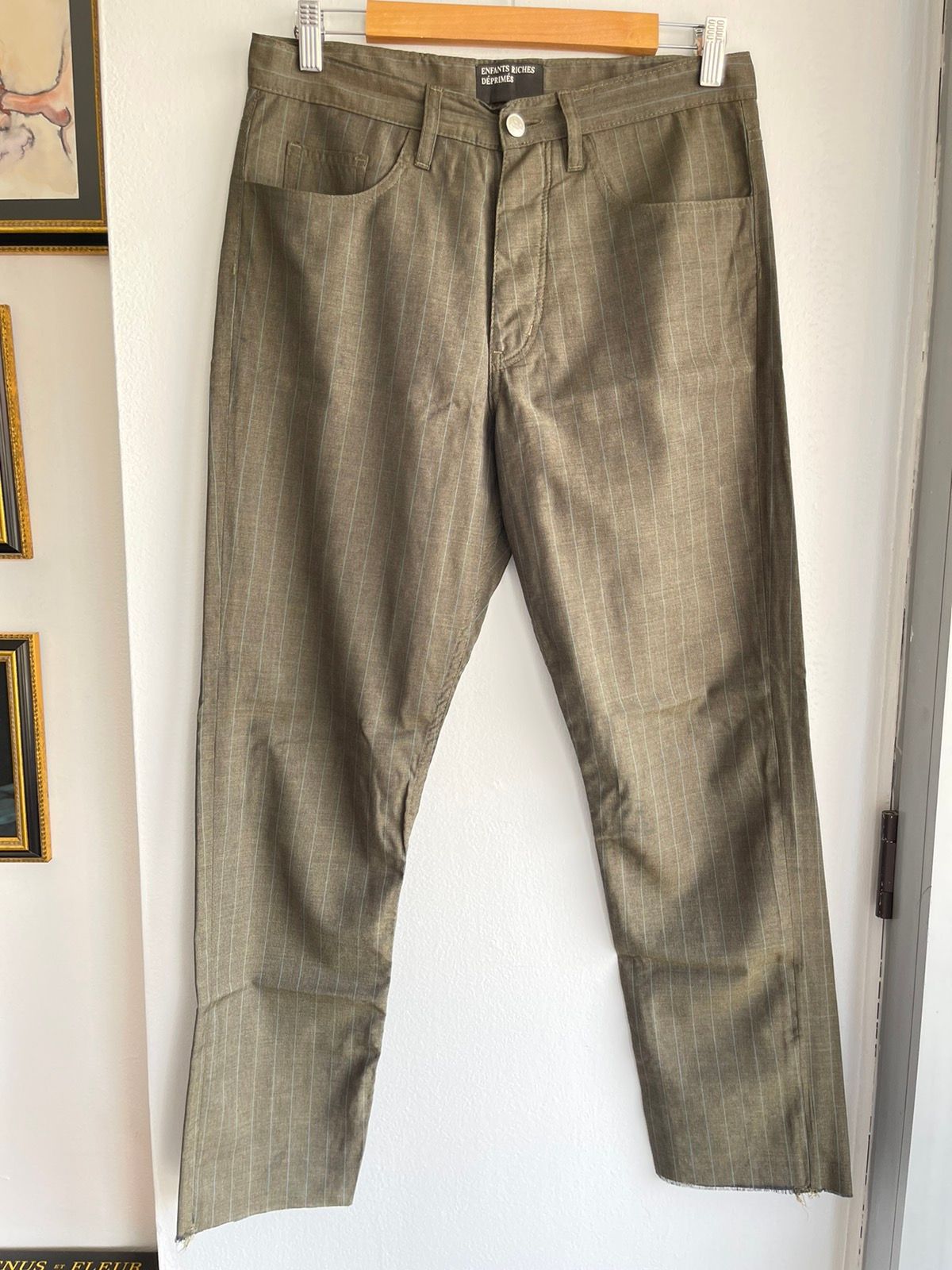 ERD CRAZY RARE Cropped Raw Hem Trouser Pants