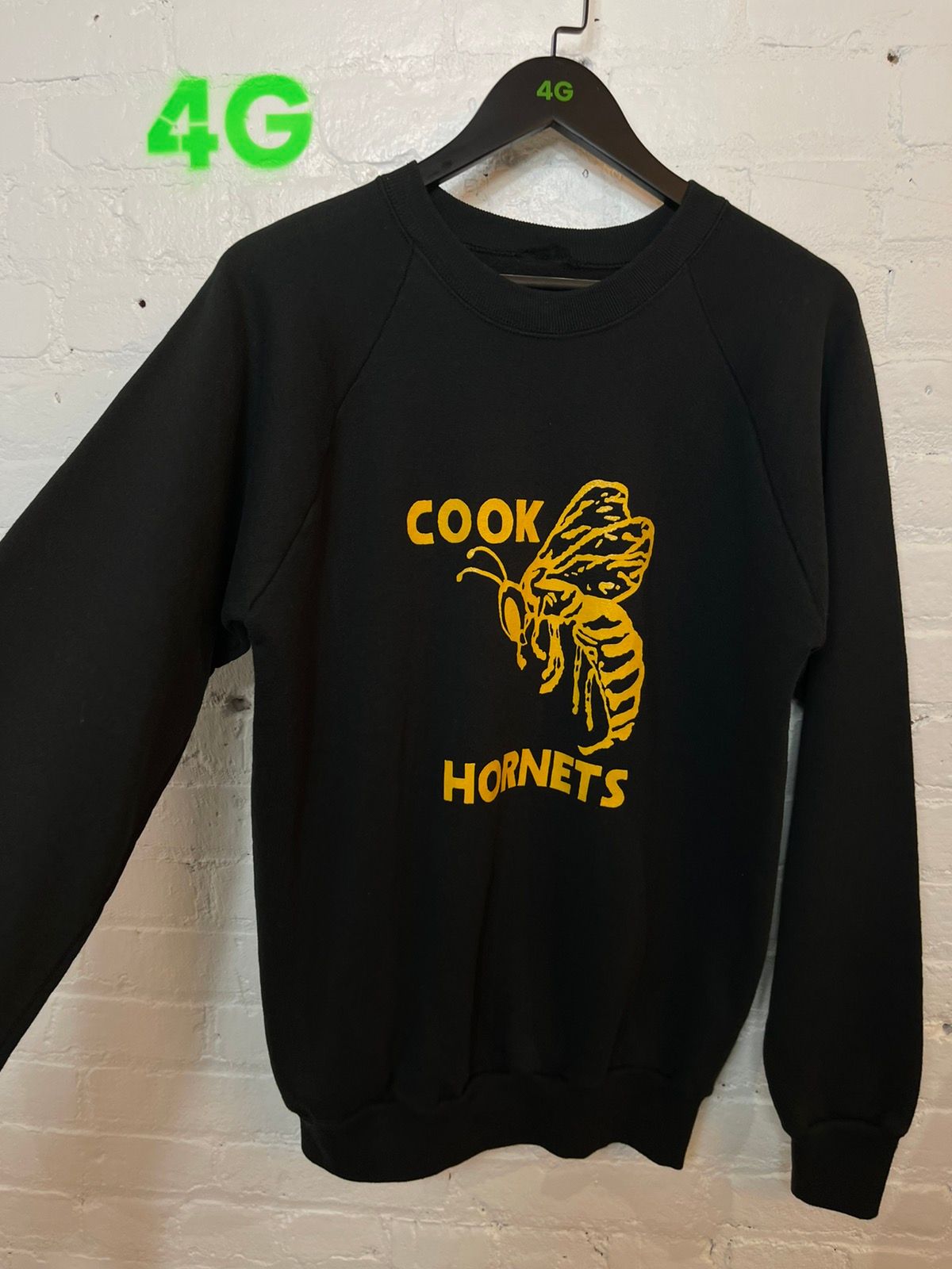 Vintage 90s HORNETS School sweater pullover Shirt