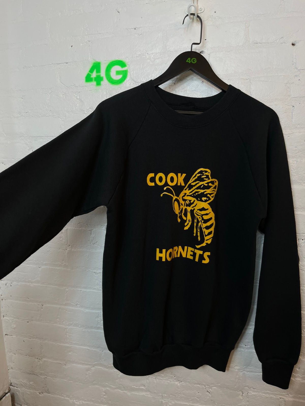 Vintage 90s HORNETS School sweater pullover Shirt
