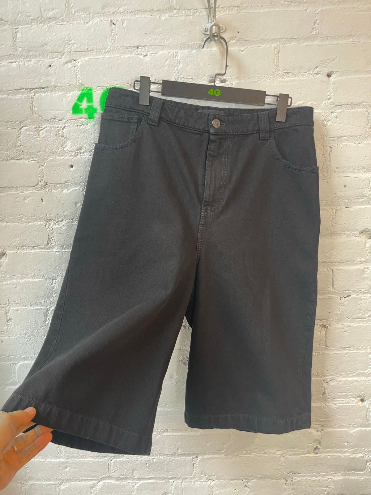 Balenciaga Mens NEW Jean Shorts LONG JORTS SIZE 31-32 Medium