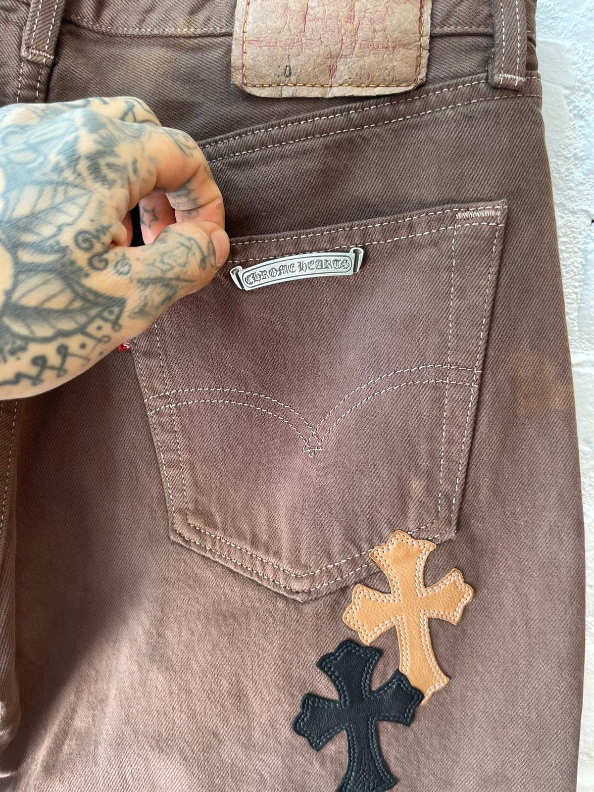 Chrome Hearts OFFSET Personal Levi Cross Patch Jeans Brown