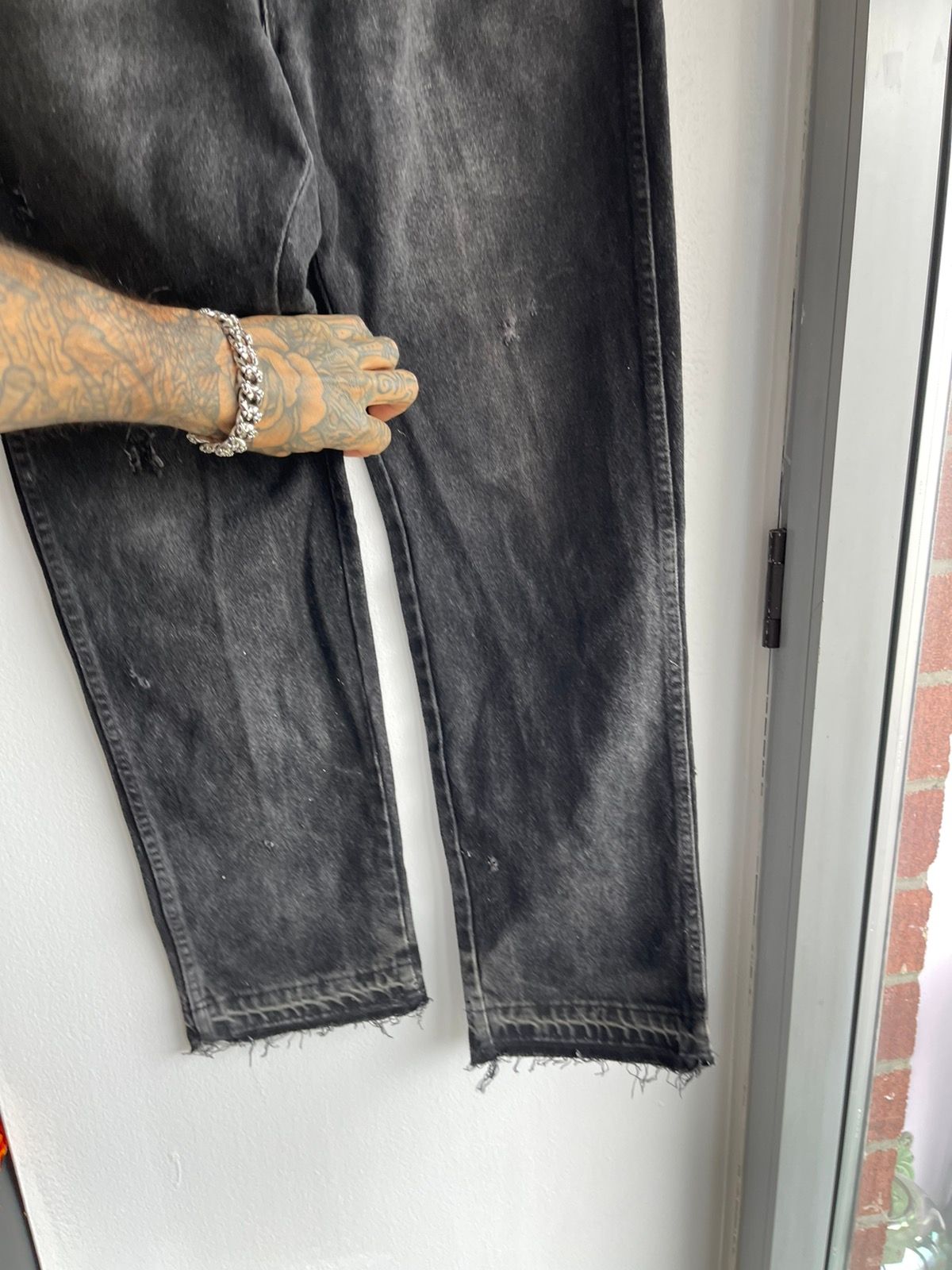 VINTAGE 90s Black Wash Raw Hem Baggy Jeans – 4GSELLER-NY