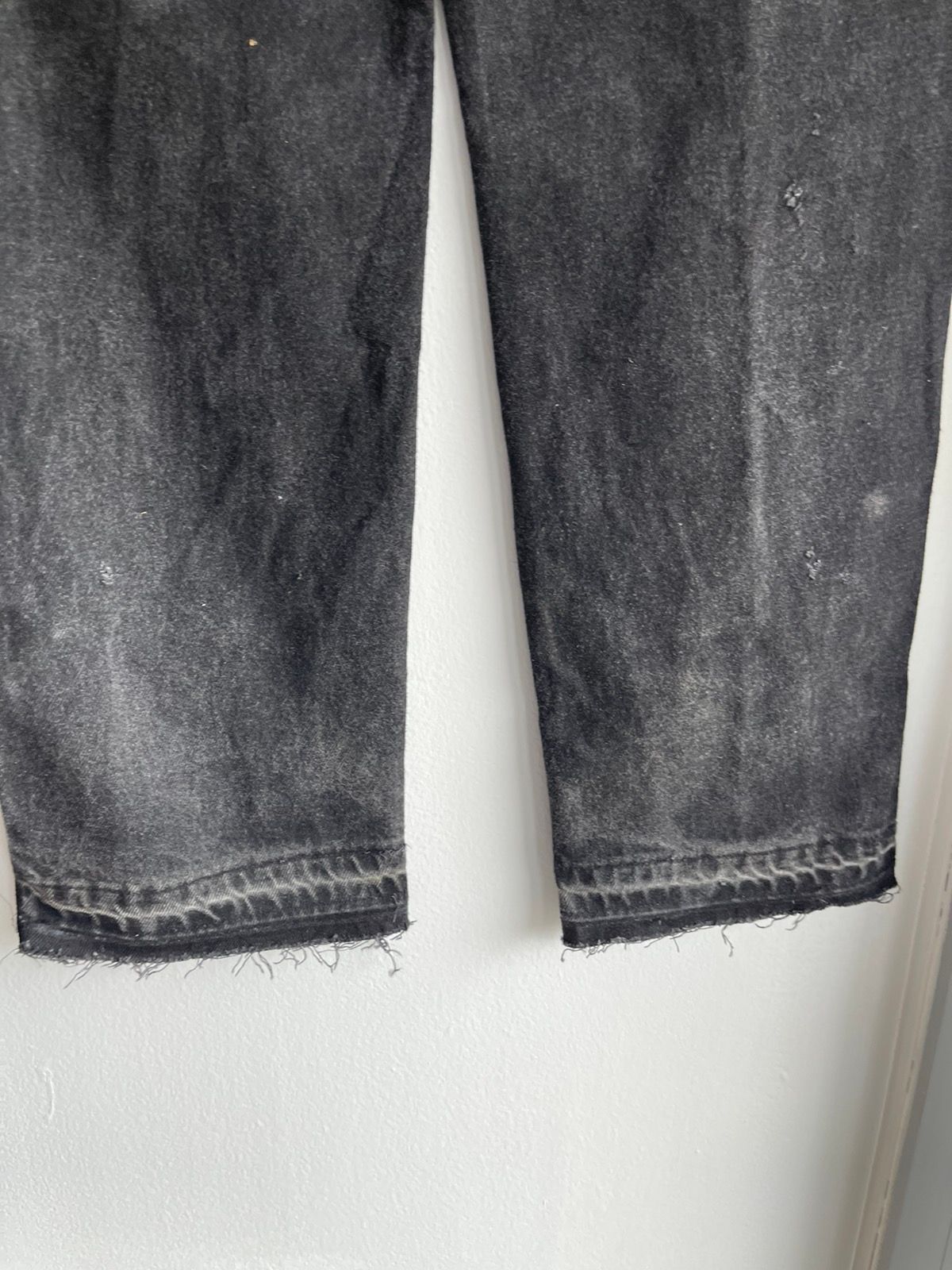 VINTAGE 90s Black Wash Raw Hem Baggy Jeans – 4GSELLER-NY